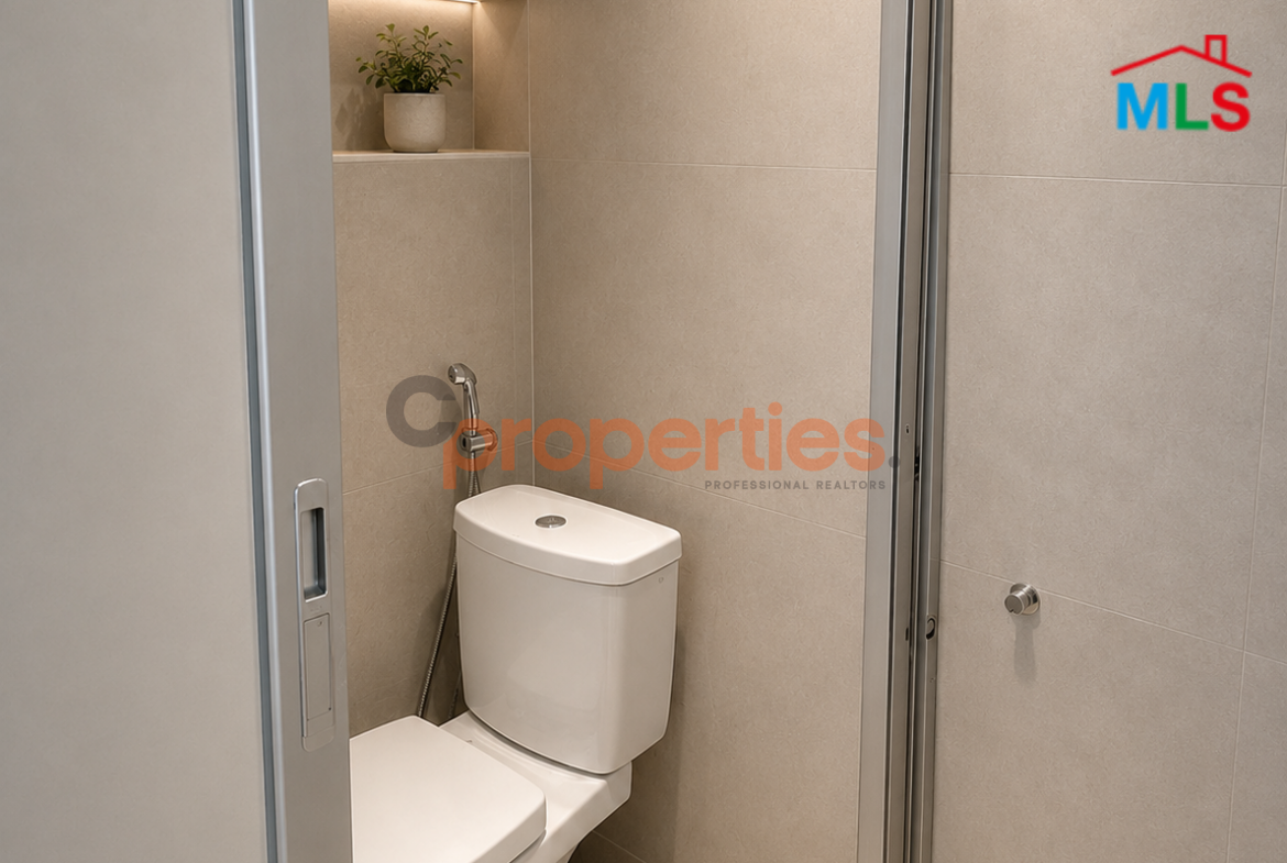 Office For Rent in Verdun CPBHN11 - مكتب فخم للأجار في فردان
