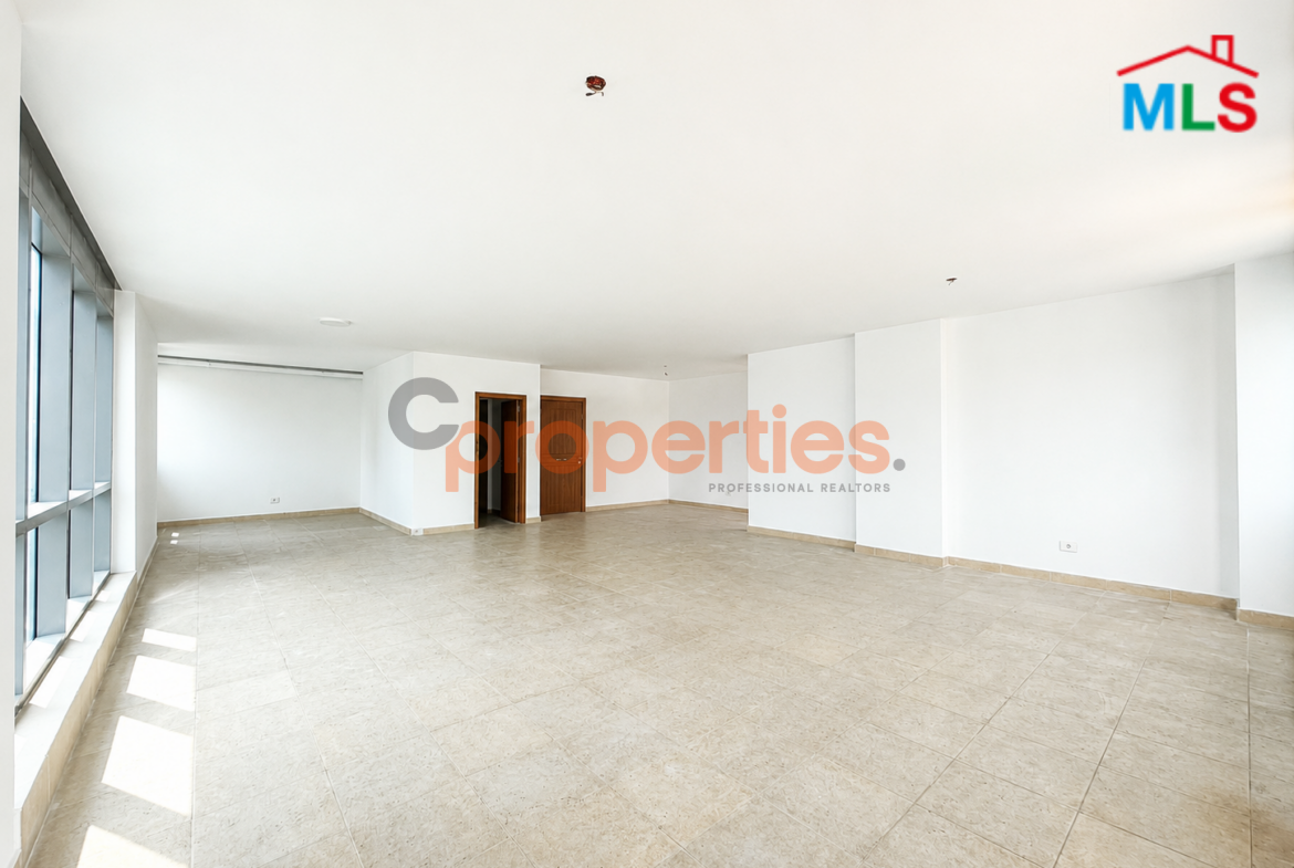 Office For Rent in Dbayeh مكتب للإيجار في ضبية CPES309
