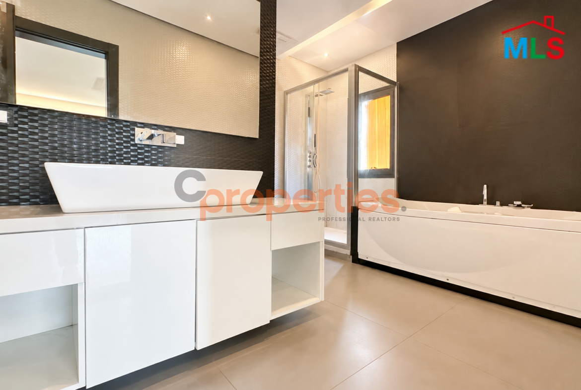 Luxury apartment For Rent in Jnah Spinneys شقة للايجار في الجناح - CPBHS142