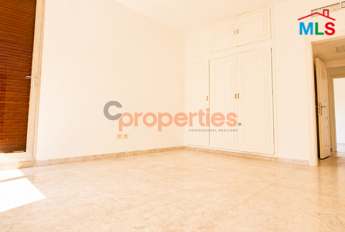 Apartment For Rent in Verdun CPBHN08 - شقة فخمة للأجار في فردان