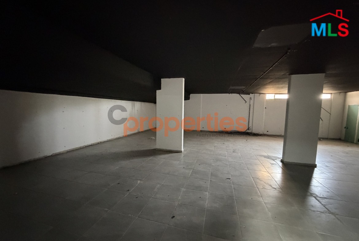 Shop For Rent In Jounieh - محل للإيجار في جونيه CPKKK15