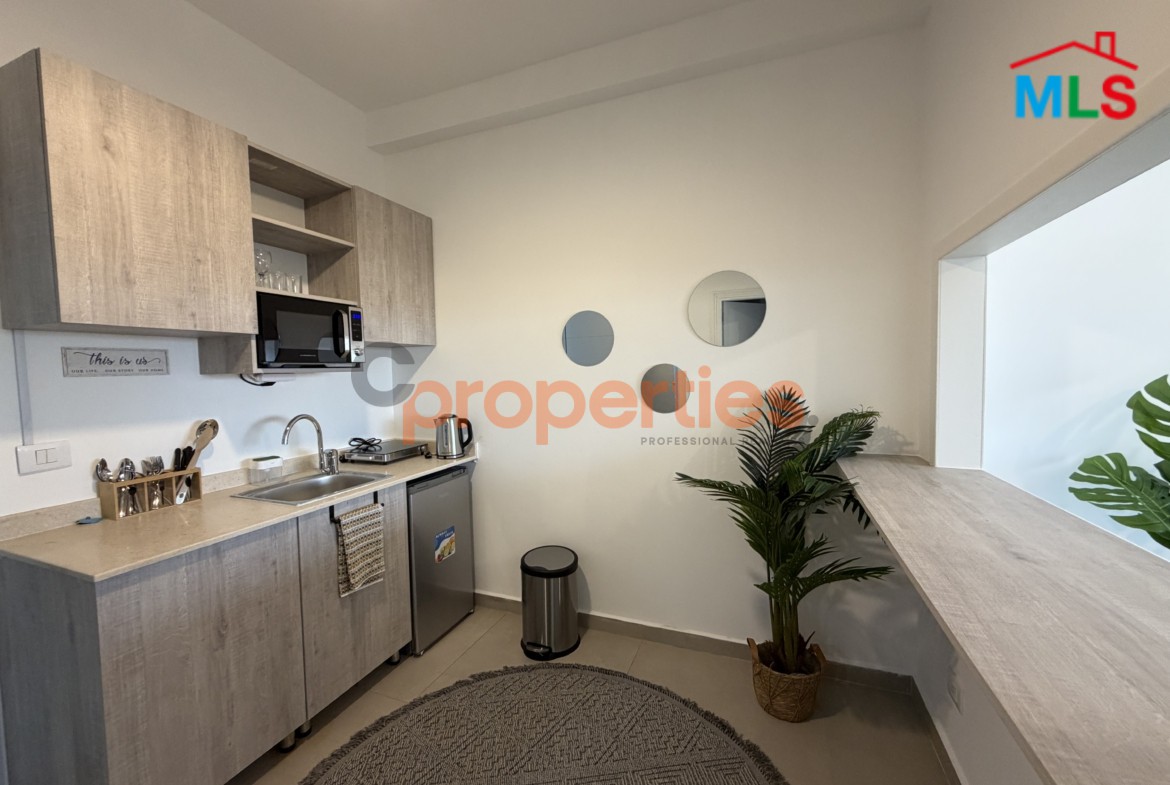 Apartment For Rent In Jounieh - شقة للإيجار في جونية. CPKKK12