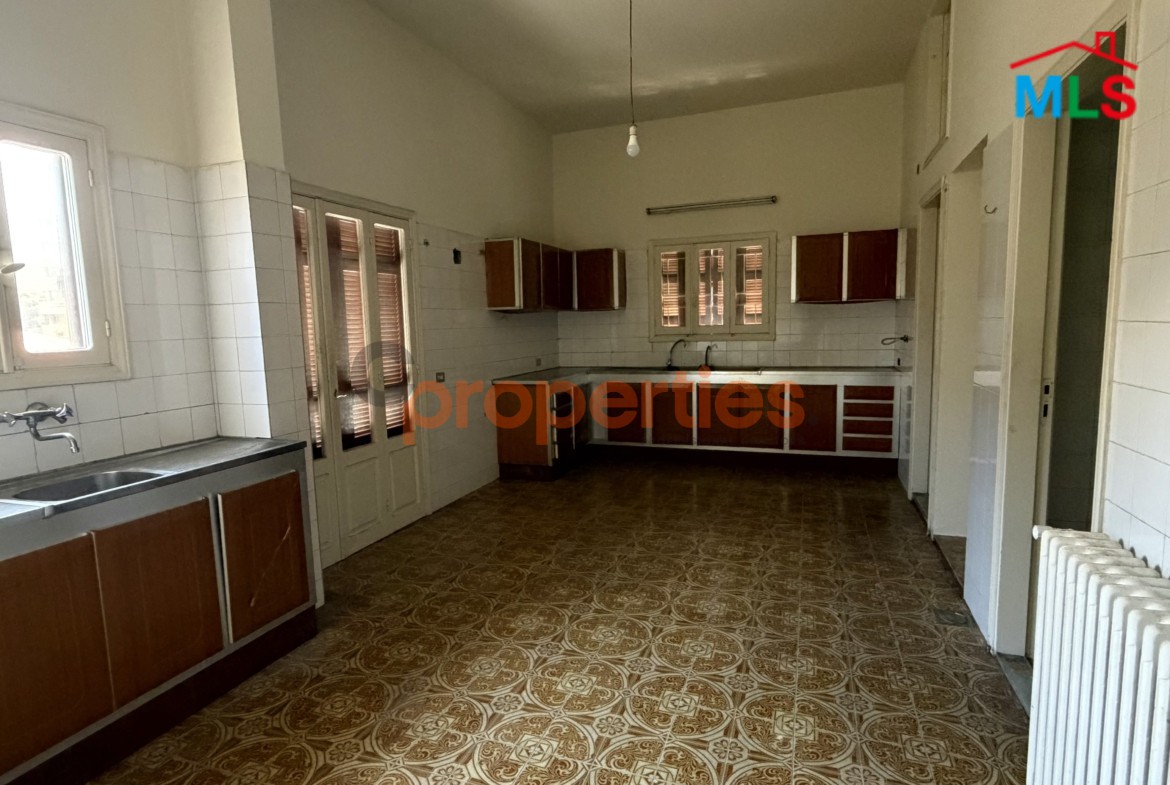 Apartment for rent in Jounieh ШґЩ‚Ш© Щ„Щ„ШҐЩЉШ¬Ш§Ш± ЩЃЩЉ Ш¬Щ€Щ†ЩЉШ© CPKKK01