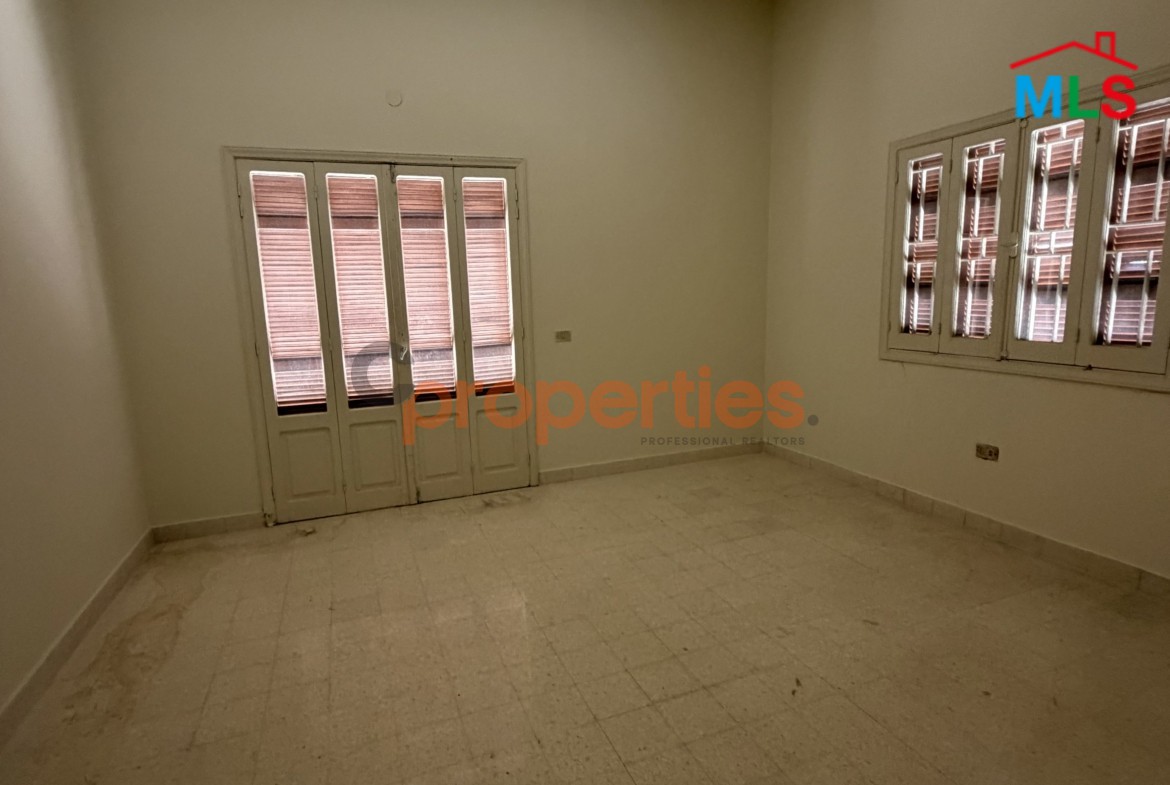 Apartment for rent in Jounieh ШґЩ‚Ш© Щ„Щ„ШҐЩЉШ¬Ш§Ш± ЩЃЩЉ Ш¬Щ€Щ†ЩЉШ© CPKKK01