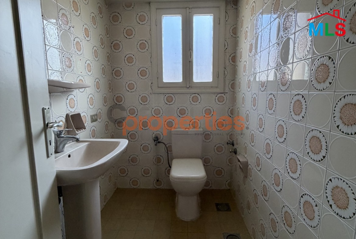 Apartment for rent in Jounieh ШґЩ‚Ш© Щ„Щ„ШҐЩЉШ¬Ш§Ш± ЩЃЩЉ Ш¬Щ€Щ†ЩЉШ© CPKKK01