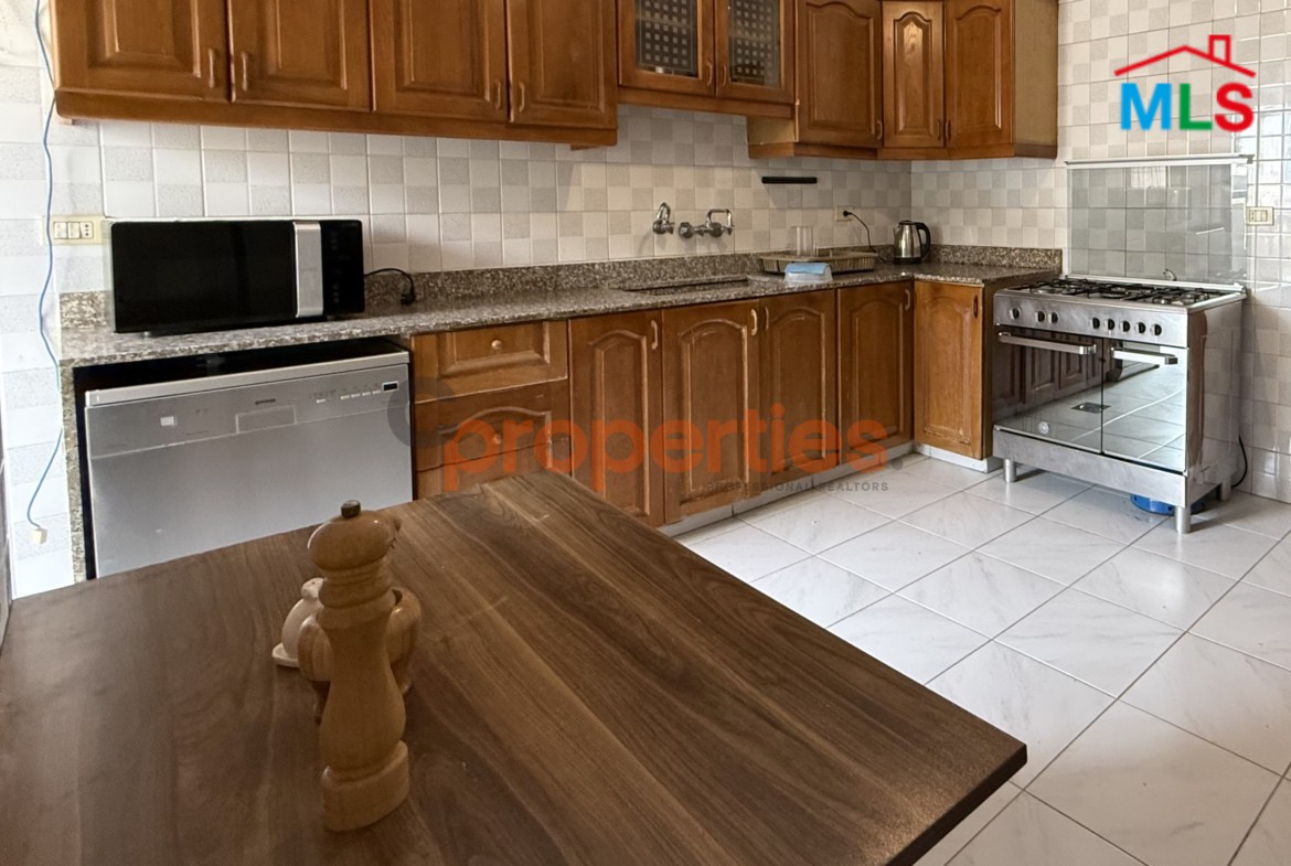 Apartment for rent in Kaslik شقة للإيجار في الكسليك CPKRS02