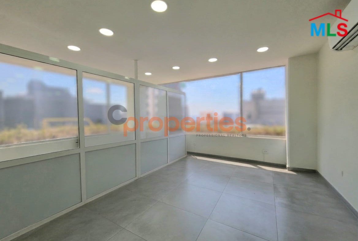 Office For Rent In Antelias | مكتب للإيجار في أنطلياس - CPRD286