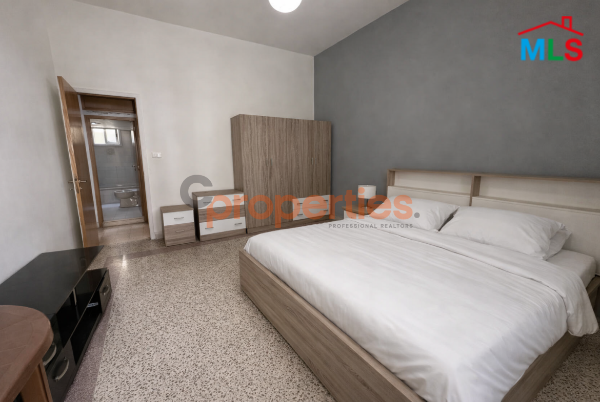Apartment For Rent in Achrafieh - CPBEC21