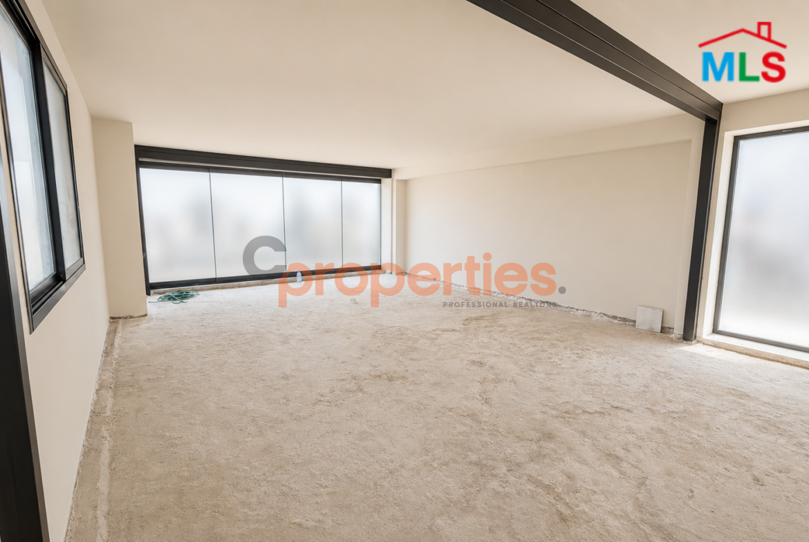 Commercial space for rent in Achrafieh CPBPK36