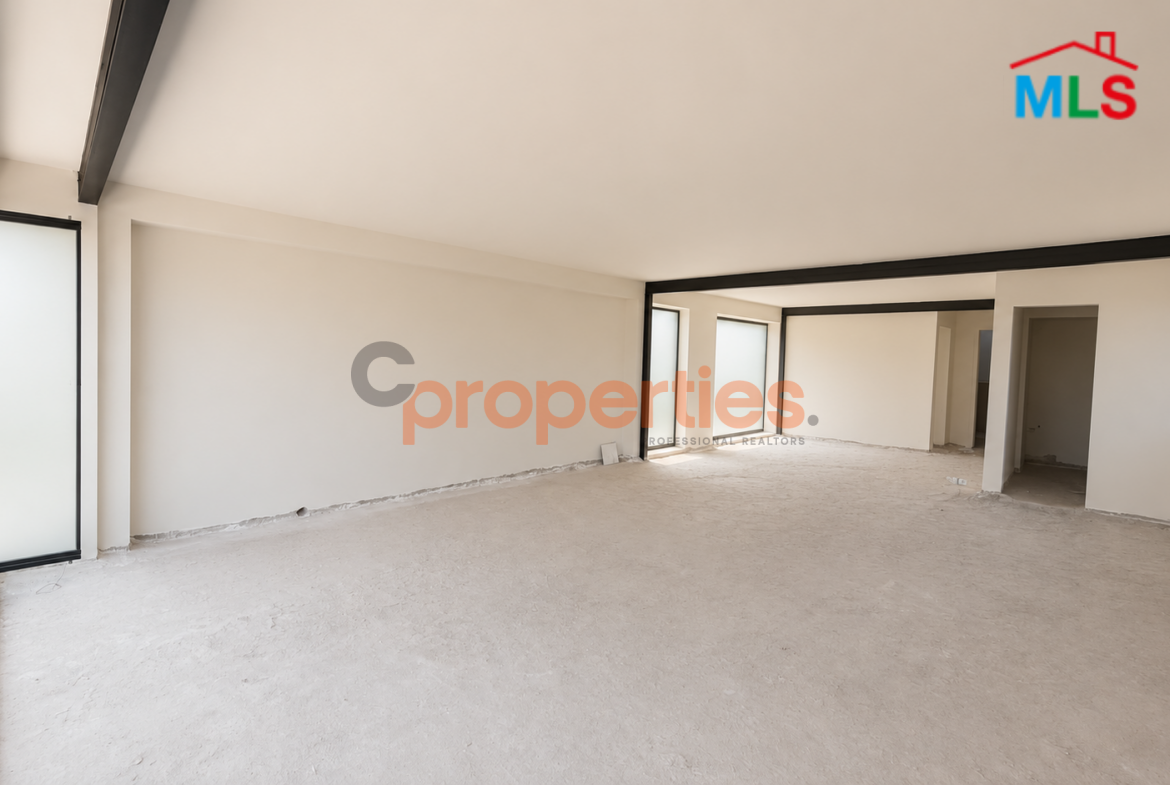 Commercial space for rent in Achrafieh CPBPK36