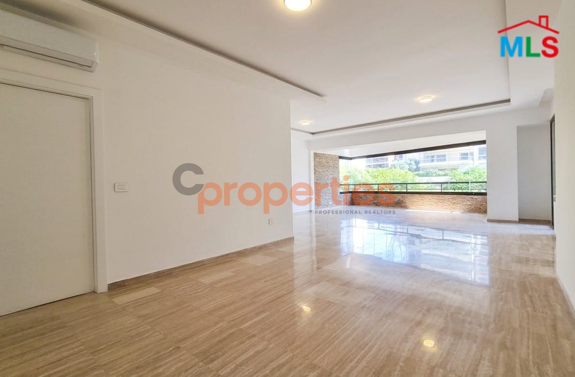 Apartment For Rent In Achrafieh - CPBMH28