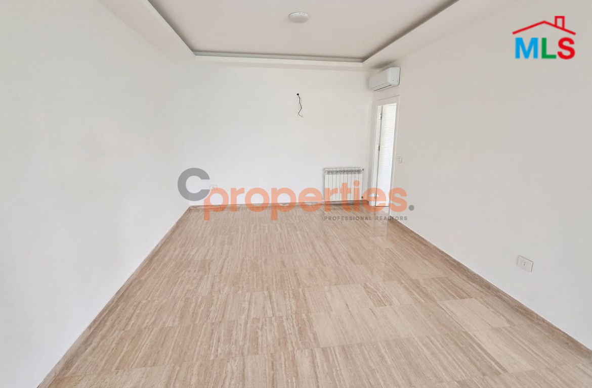 Apartment For Rent In Achrafieh - CPBMH28