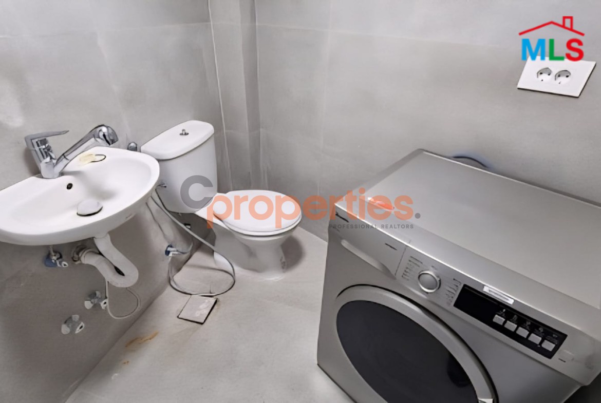 Apartment For Rent In Achrafieh - CPBMH28