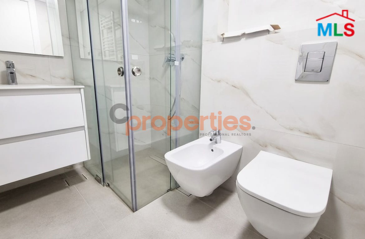 Apartment For Rent In Achrafieh - CPBMH28