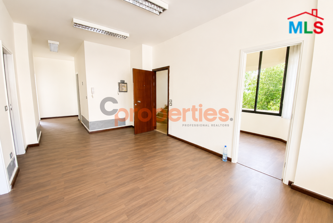 Office for rent in Jal el dib - CPFY300 مكتب للإيجار في جل الديب