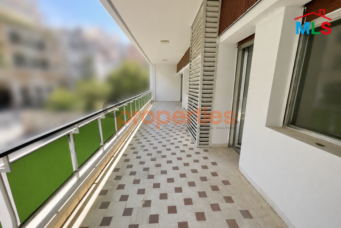 Apartment for rent in Achrafieh-Gemmayzeh شقة للإيجار في الجميرة - CPBPK32