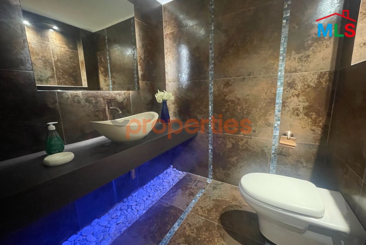 Apartment for rent in Saifi - شقة للإيجار في الصيفي - CPBPK27