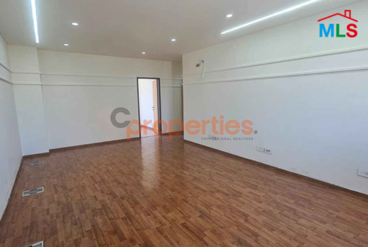 Office for rent in Beirut -CPKKK09- مكتب للإيجار في بيروت