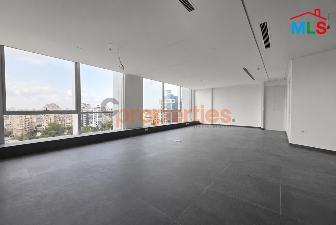 Office For Rent in Dekwaneh مكتب للإيجار في الدكوانة CPES215