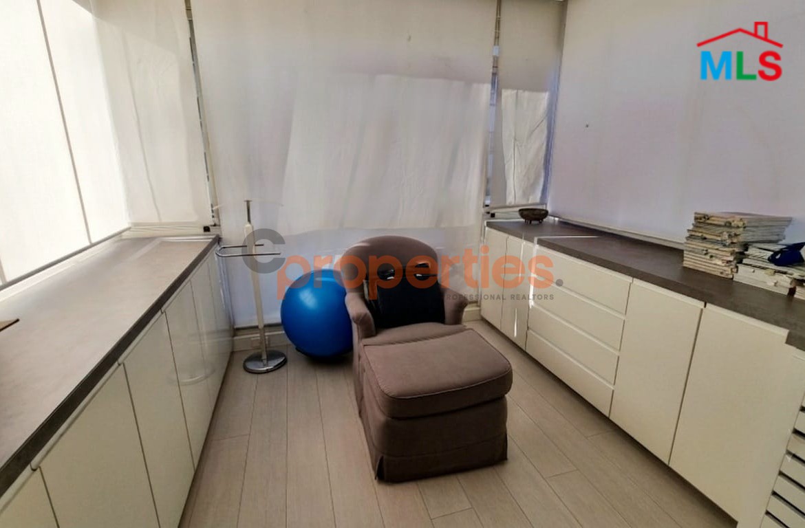 Apartment For Rent In Achrafieh - CPBMH25