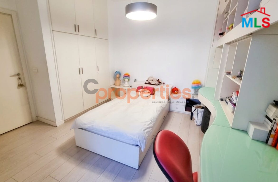 Apartment For Rent In Achrafieh - CPBMH25