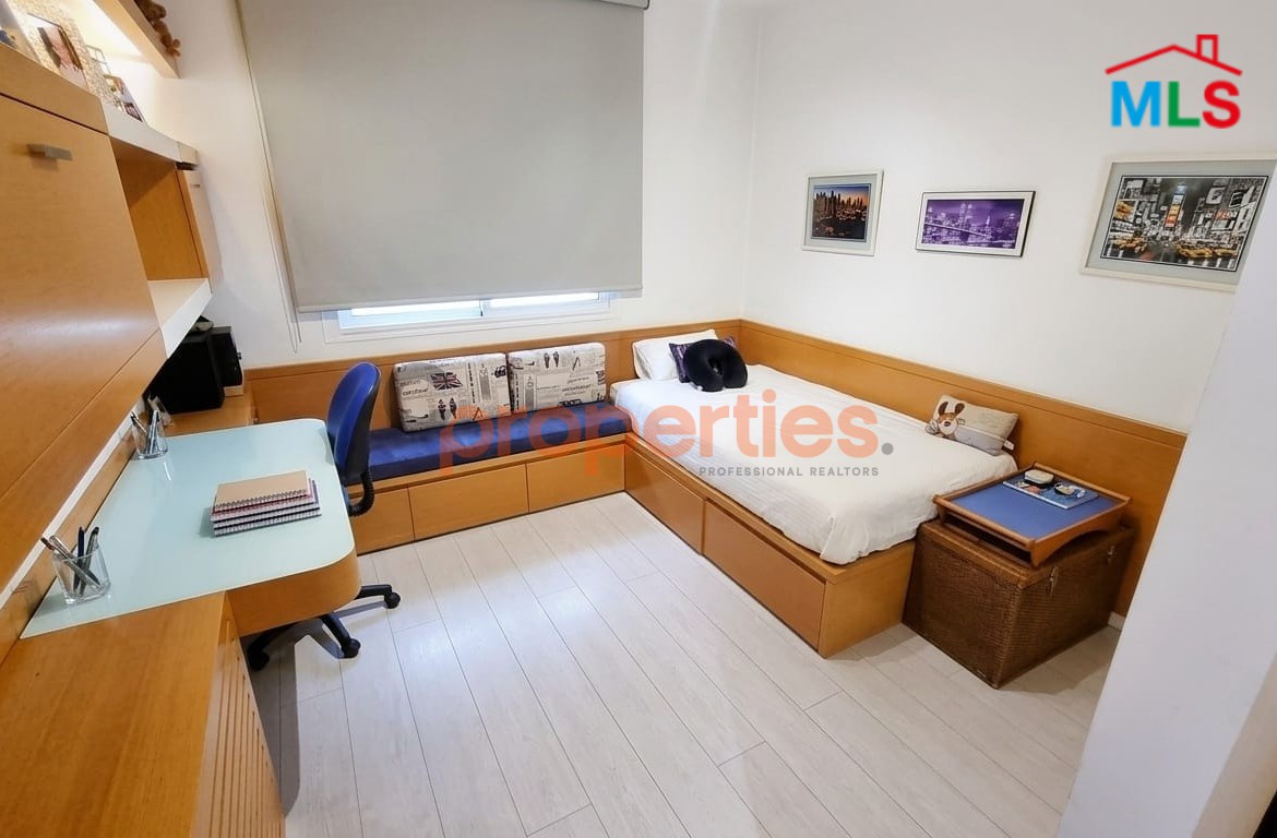 Apartment For Rent In Achrafieh - CPBMH25