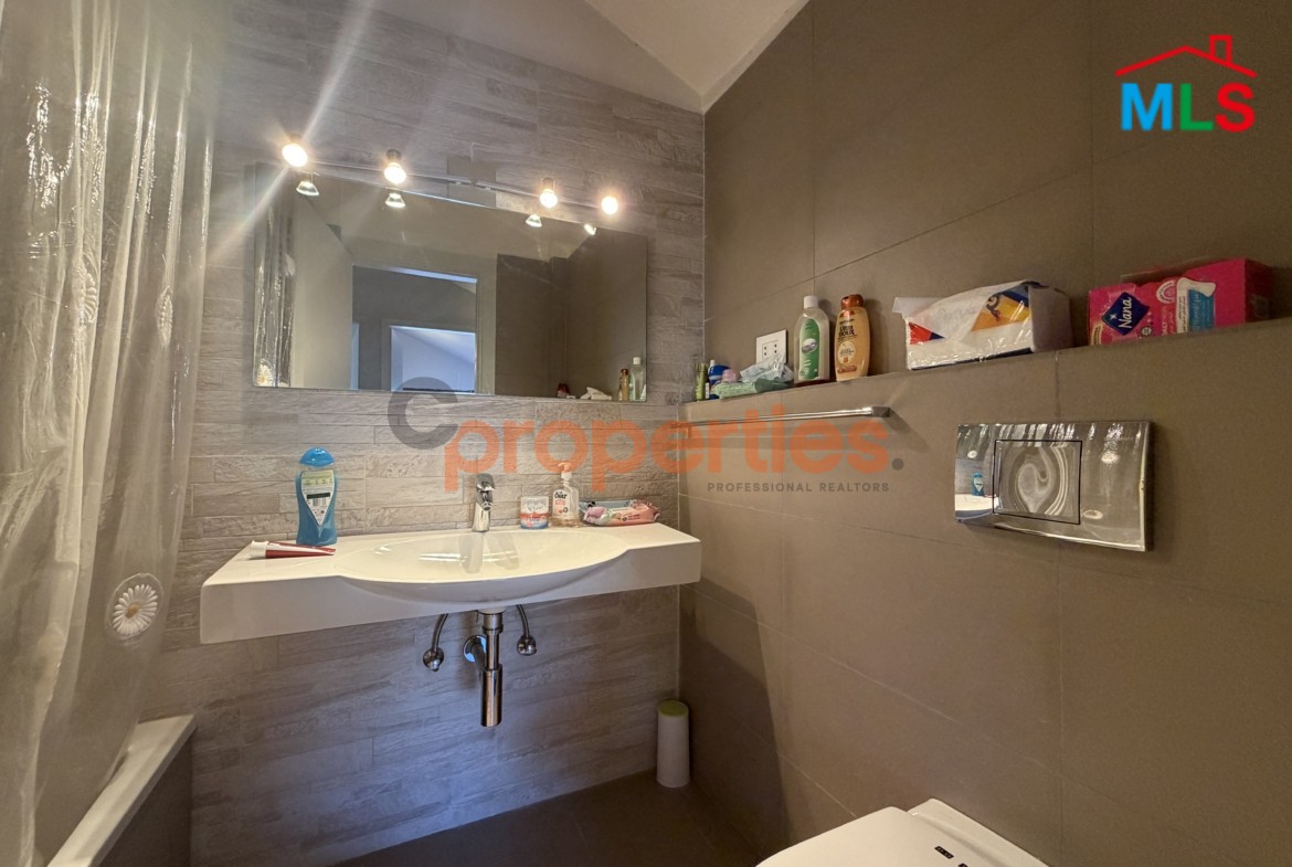 Chalet for rent in faqra -CPKMF99 - شاليه للأجار في فقرا