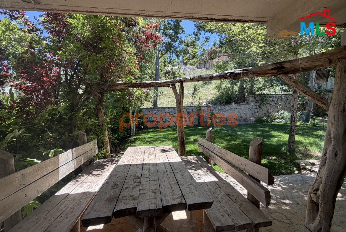 Chalet for rent in faqra -CPKMF99 - شاليه للأجار في فقرا