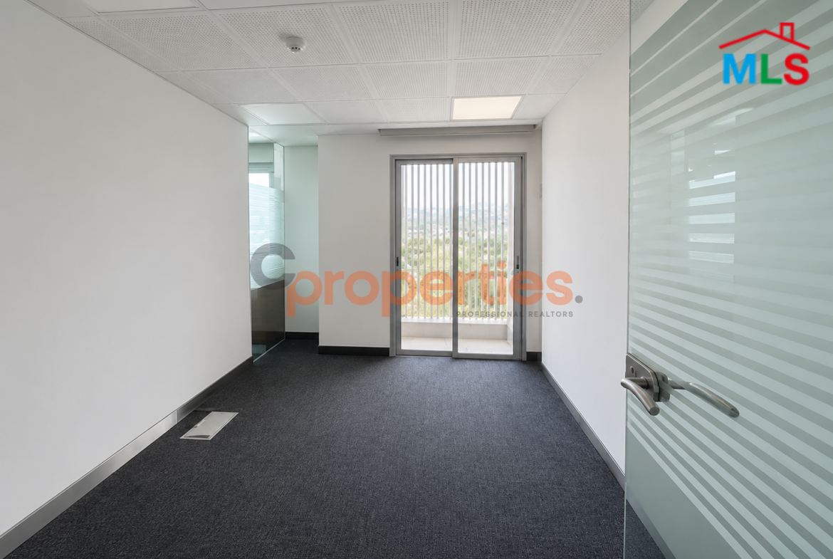 Full Floor For Rent in Dekwaneh طابق كامل للإيجار في الدكوانة CPES220
