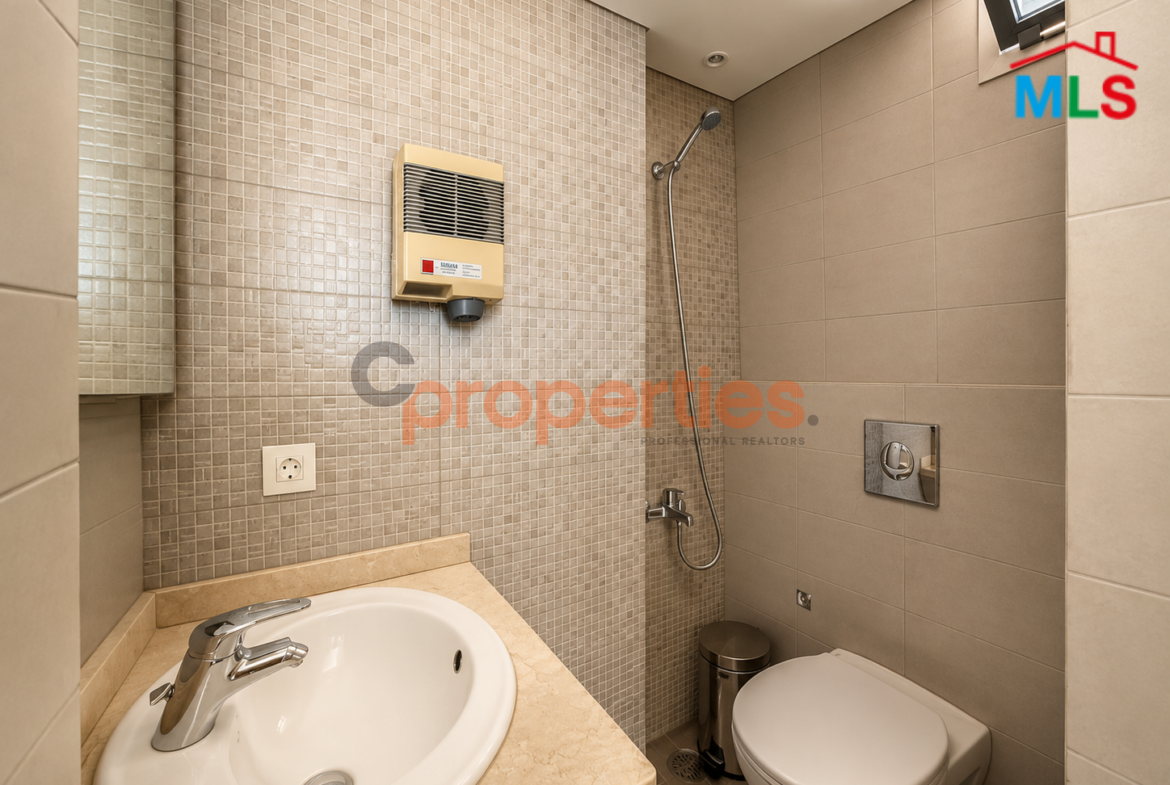 Office For Rent in Dekwaneh - مكتب للإيجار في الدكوانة - CPES296