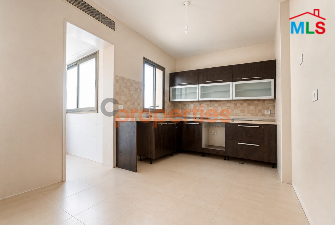 Apartment For Rent in Downtown Beirut شقة للايجار في داون تاون - CPBHS127