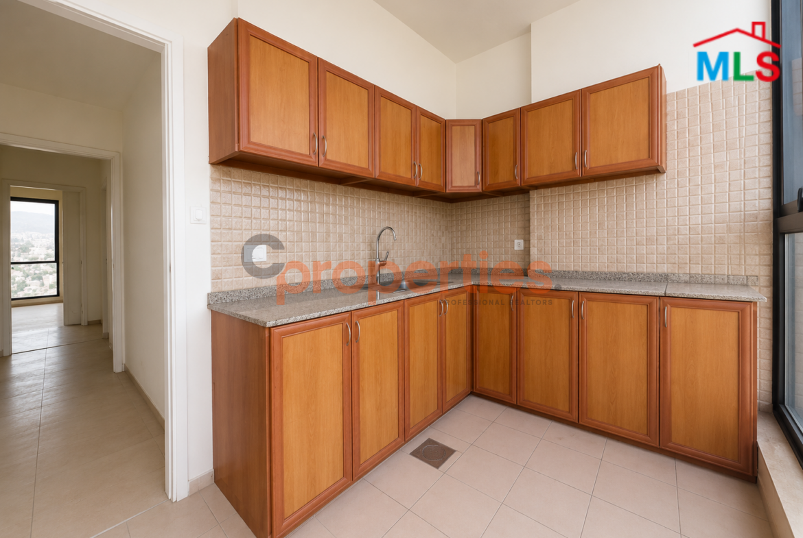 Office For Rent in Bourj Hammoud مكتب للإيجار في برج حمود - CPES225