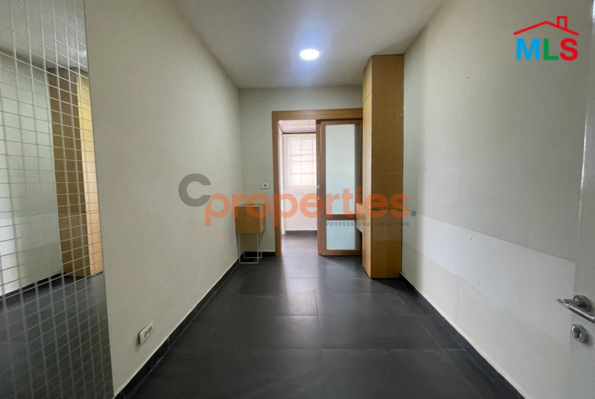 Office for rent in Sayfi CPBPK21