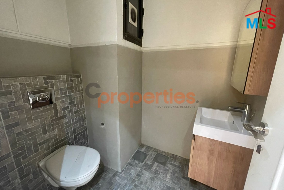 Office for rent in Sayfi CPBPK22