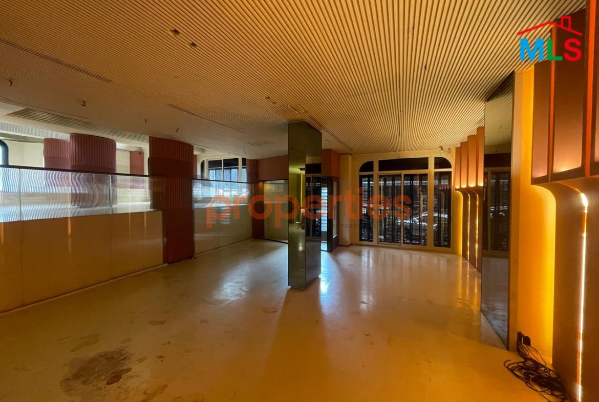 Restaurant for rent in Saifi CPBPK20