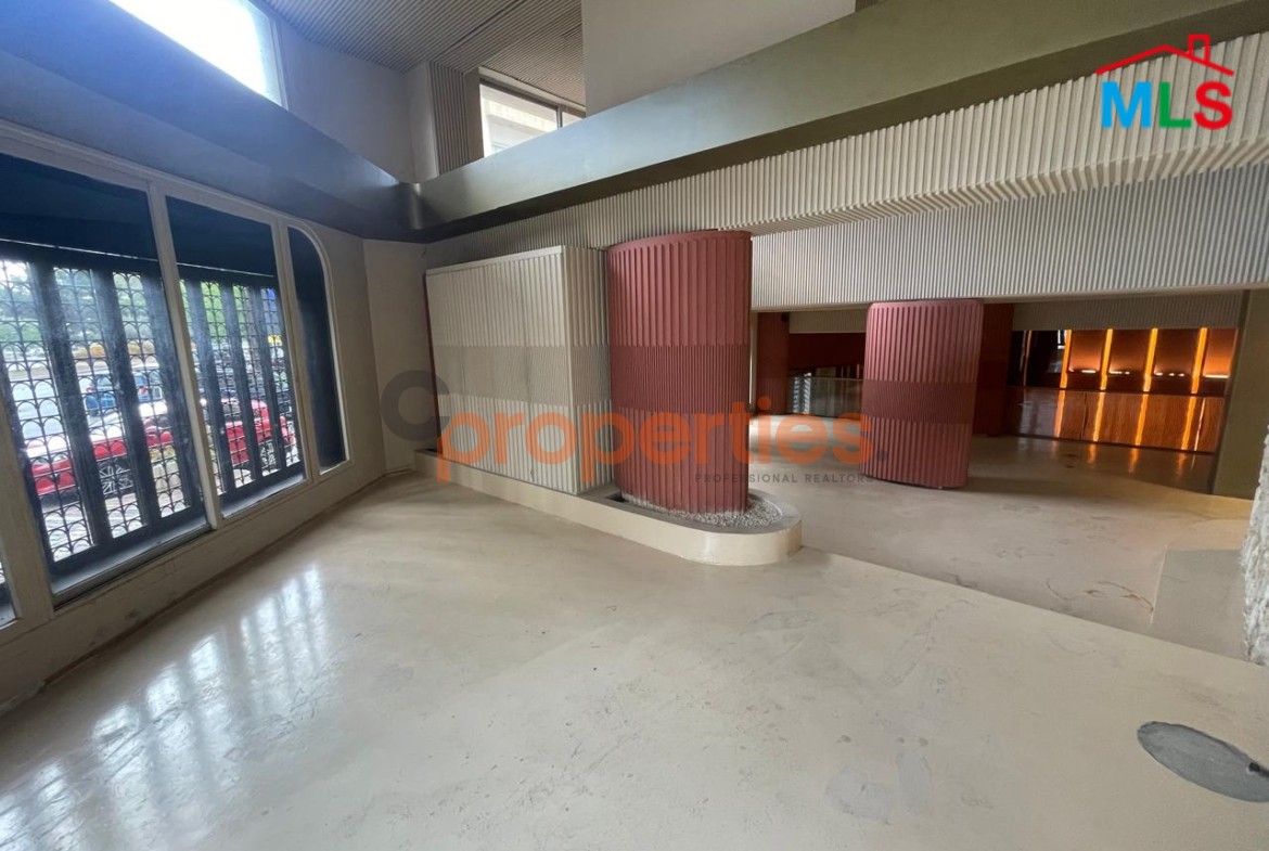 Restaurant for rent in Saifi CPBPK20