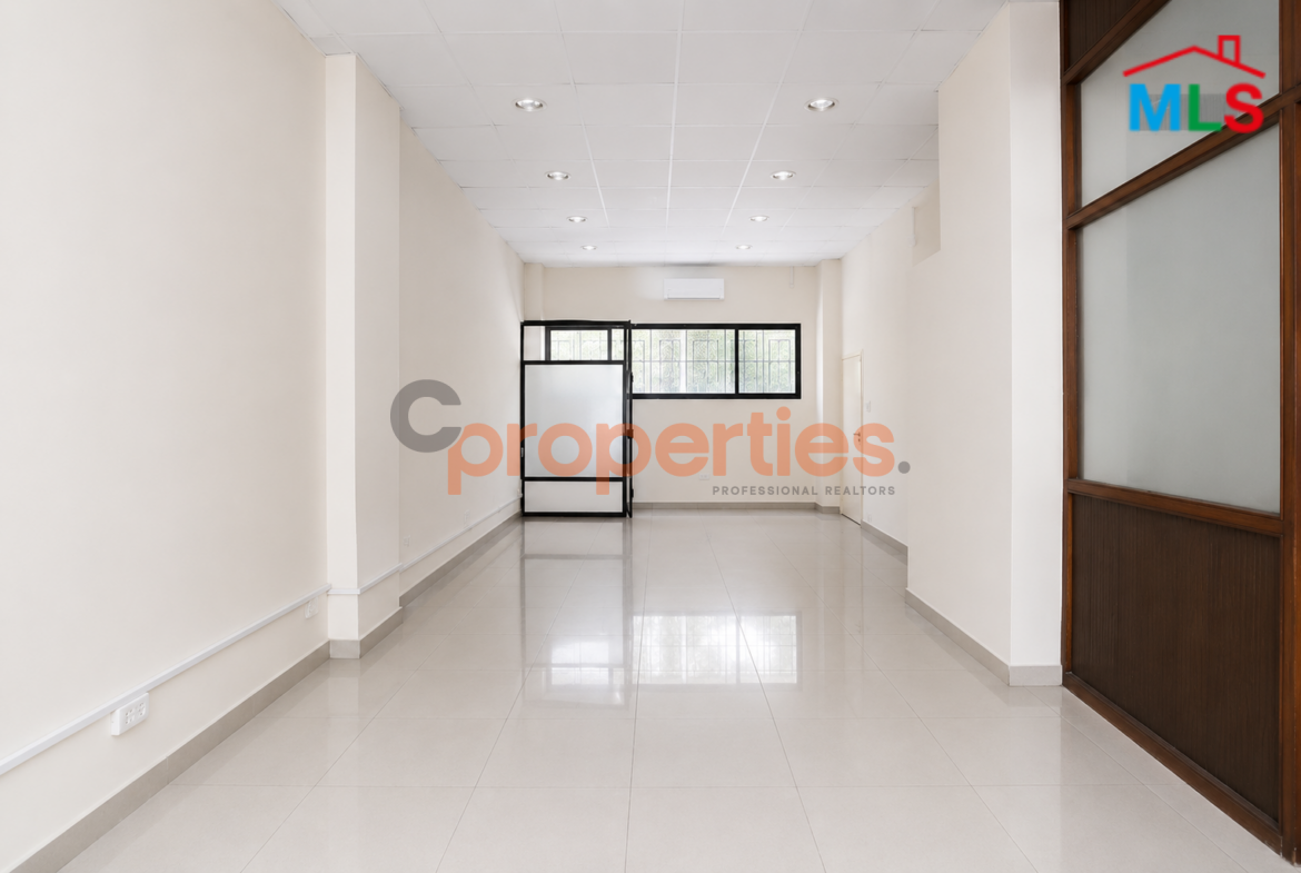 Shop For Rent In Achrafieh | Rmeil - CPBRC15