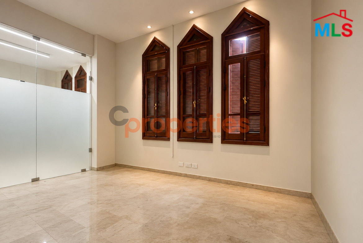 Office For Rent In Downtown Beirut - CPBHS119