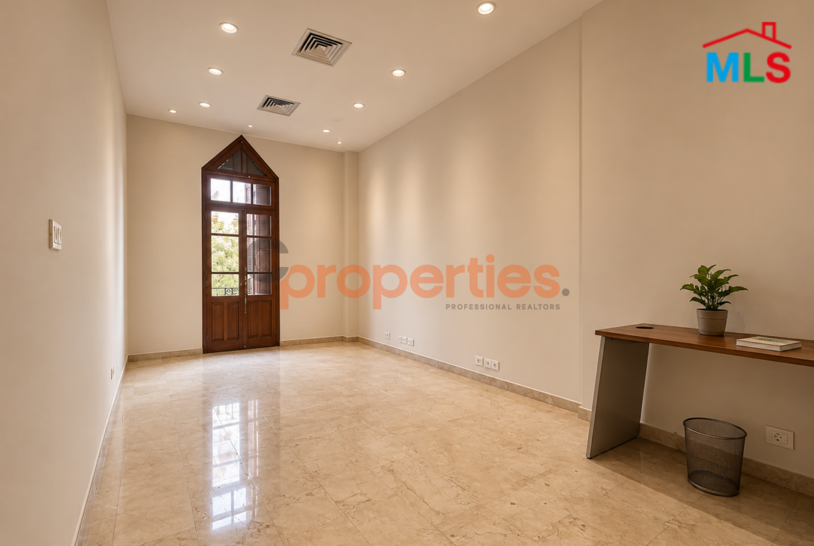 Office For Rent In Downtown Beirut - CPBHS119