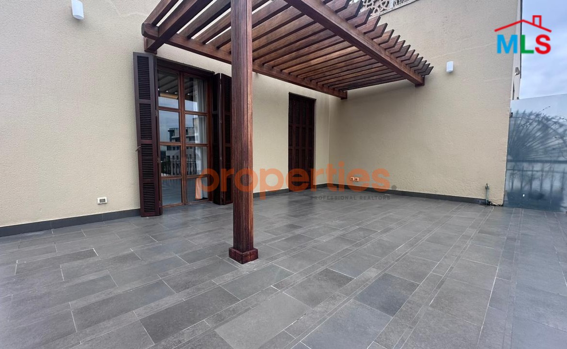 Luxury Apartment For Rent In Downtown Beirut With Terrace - CPBHS117