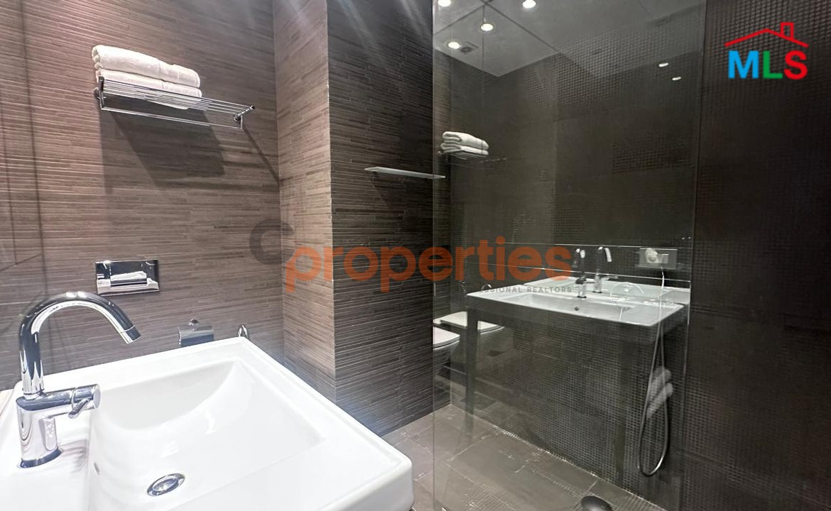 Luxury Apartment For Rent In Downtown Beirut With Terrace - CPBHS117