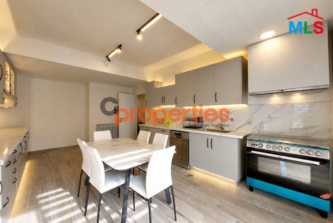 Apartment for Rent in Ain Saadeh (luxurious) - شقة فخمة للإيجار في عين سعاده - CPSM523