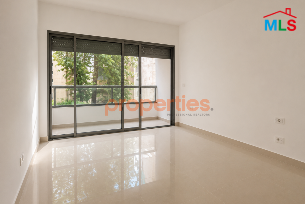 Apartment for rent in Hamra CPBMKH37 شقة للإيجار في الحمرا