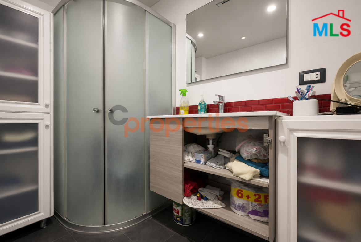 Aparmtent for rent in Hamra CPBMKH36 شقة للإيجار في الحمرا