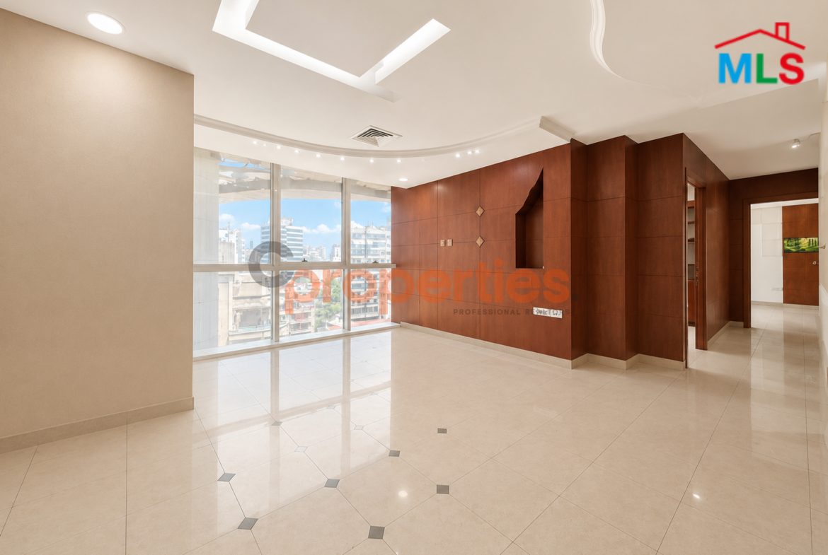 Office for rent in Hamra CPBMKH25 مكتب للإيجار في الحمرا