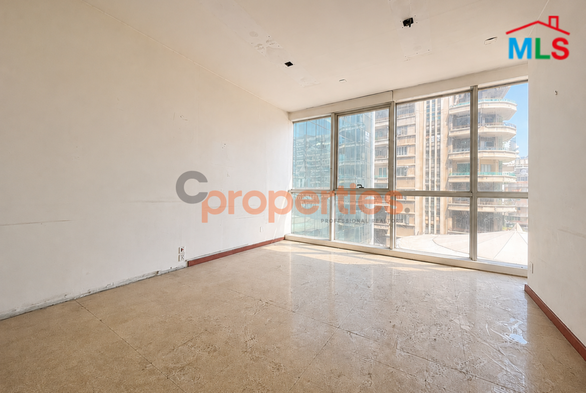 Office for rent in Hamra CPBMKH26 مكتب للإيجار في الحمرا