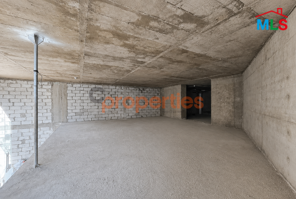 Showroom For Rent In Downtown Beirut - CPBHS104