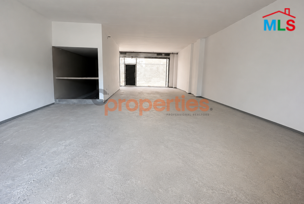 Showroom For Rent in Downtown beirut With Terrace - CPBHS102