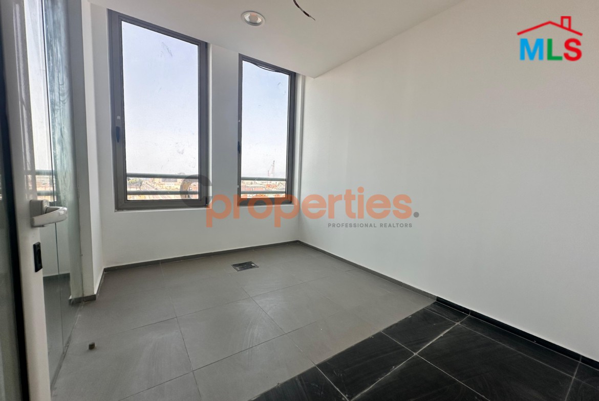 Office For Rent in Downtown beirut - CPBHS99