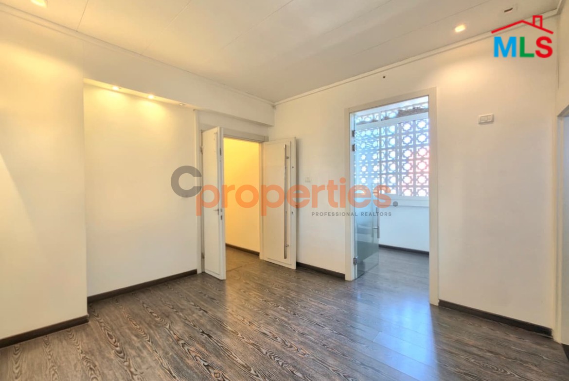 Office For Rent In Antelias - CPRD279